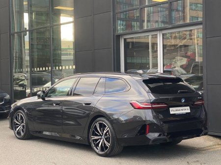 2025 BMW 5-Series - photo 5