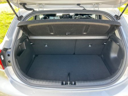 2023 Kia Rio - photo 8