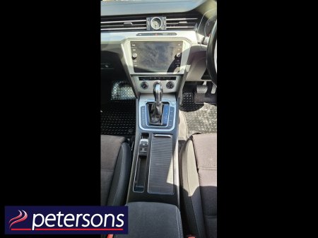 2017 Volkswagen Passat - photo 22