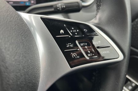 2025 Mercedes-Benz GLB - photo 30