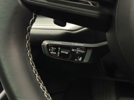 2025 Porsche Cayenne - photo 26