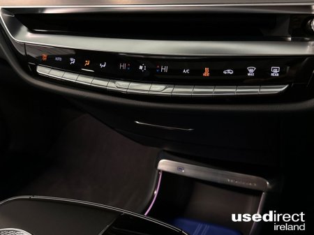 2025 Cadillac Lyriq - photo 12