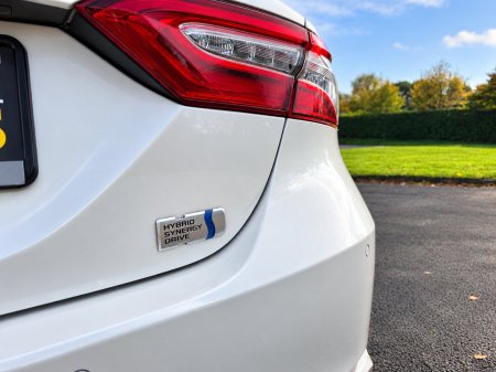 2019 Toyota Camry - photo 13