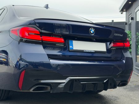 2021 BMW 5-Series - photo 15