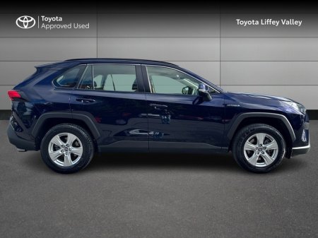 2021 Toyota RAV4 - photo 3