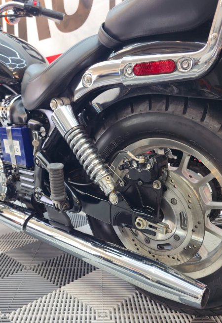 2010 Triumph Bonneville - photo 42