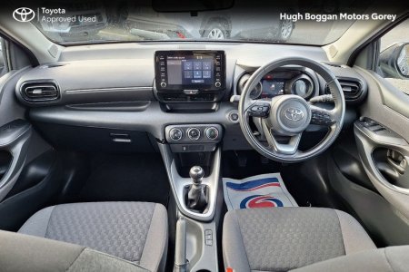2024 Toyota Yaris - photo 8