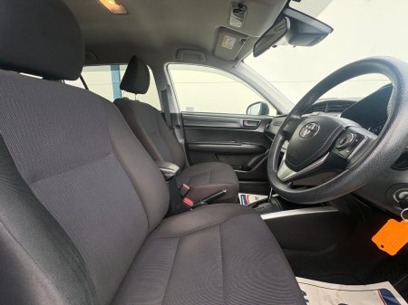 2017 Toyota Corolla - photo 7