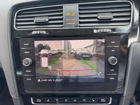2018 Volkswagen Golf - photo 5