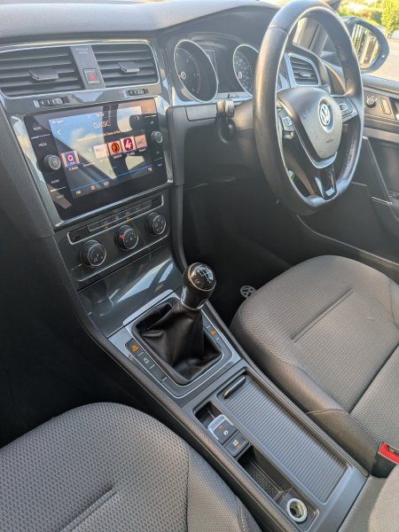 2018 Volkswagen Golf - photo 16