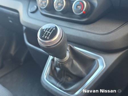 2026 Nissan Primastar - photo 29