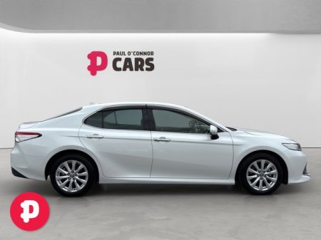 2021 Toyota Camry - photo 8
