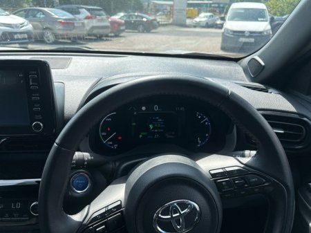 2024 Toyota Yaris Cross - photo 9