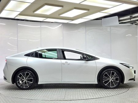 2024 Toyota Prius - photo 11