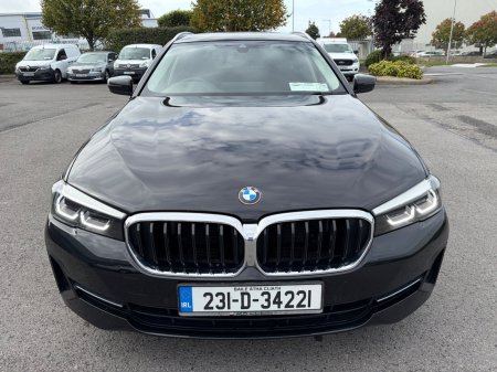 2023 BMW 5-Series - photo 8