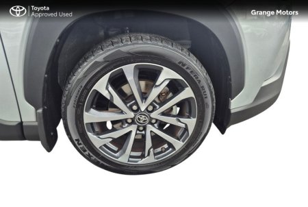 2024 Toyota Corolla Cross - photo 17