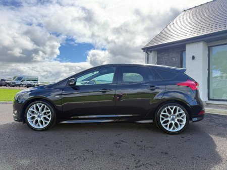 2017 Ford Focus - photo 12