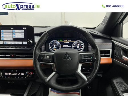 2023 Mitsubishi Outlander - photo 34