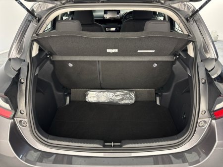 2023 Toyota Yaris - photo 10