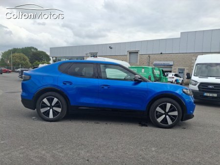 2026 Ford Capri - photo 3