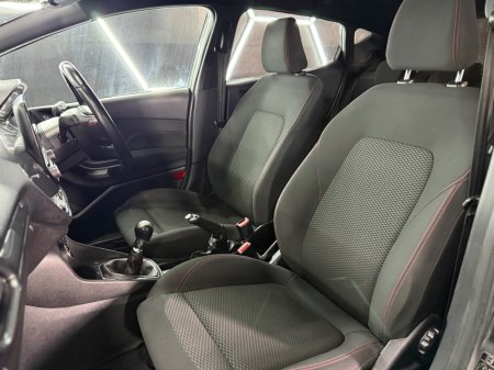 2019 Ford Fiesta - photo 18