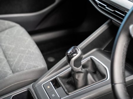 2022 Volkswagen Golf - photo 7