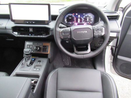 2026 Toyota Hilux - photo 7