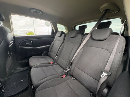 2016 Kia Carens - photo 14