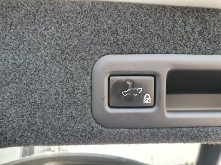 2017 Lexus RX450H - photo 26