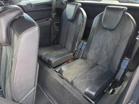 2018 Peugeot 5008 - photo 18