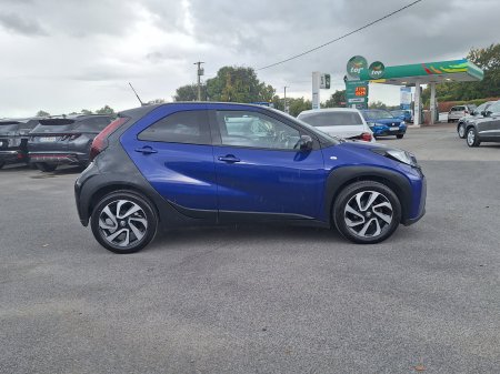 2023 Toyota Aygo X - photo 2