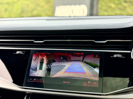 2020 Audi RS Q8 - photo 12
