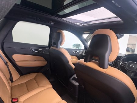 2017 Volvo XC60 - photo 14