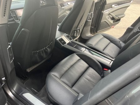 2015 Porsche Panamera - photo 17