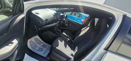 2021 Toyota Yaris - photo 7