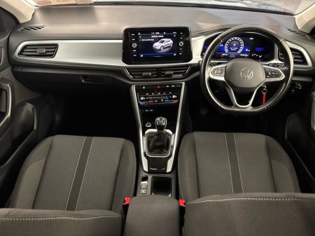 2022 Volkswagen T-Roc - photo 8