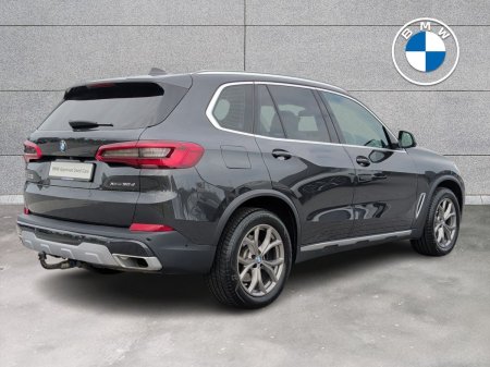 2021 BMW X5 - photo 2