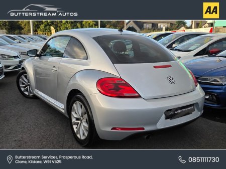 2012 Volkswagen Beetle - photo 6