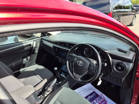2018 Toyota Corolla - photo 7