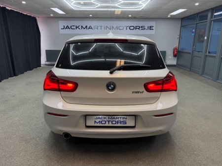2017 BMW 1-Series - photo 12