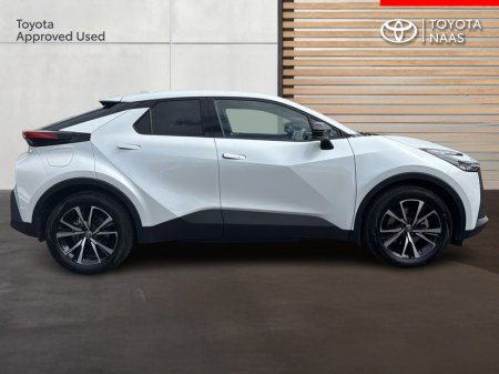 2025 Toyota C-HR - photo 3