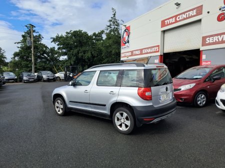 2011 Skoda Yeti - photo 2