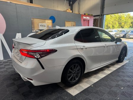 2022 Toyota Camry - photo 3