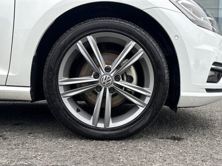 2020 Volkswagen Golf - photo 5