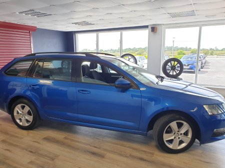 2017 Skoda Octavia - photo 2