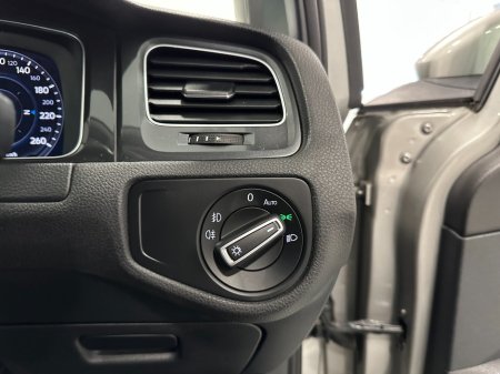 2019 Volkswagen Golf - photo 24