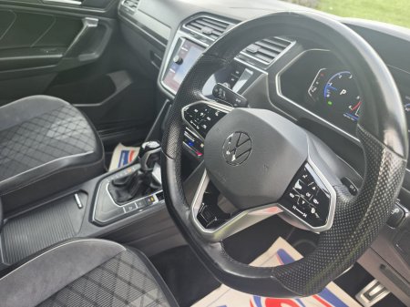 2023 Volkswagen Tiguan - photo 5