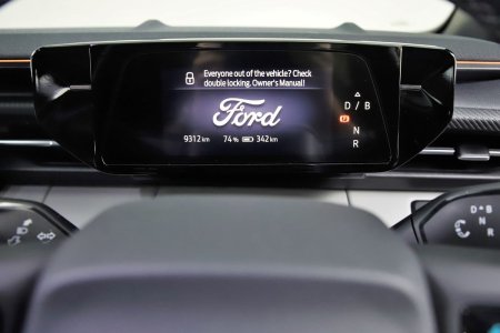 2026 Ford Capri - photo 17