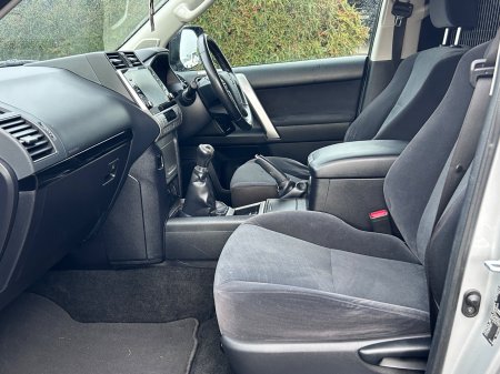 2021 Toyota Land Cruiser - photo 14