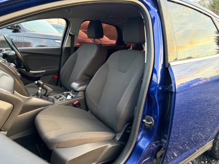2014 Ford Focus - photo 17